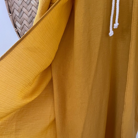 STUNNING CLAUDE TULUM MUSTARD V-NECK BOHO DRESS W/ SLIT SLEEVES‎ NWOT - Picture 11 of 12